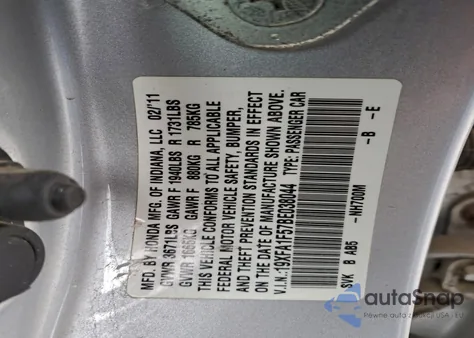 2011 Honda Civic Lx z USA, uszkodzony, nr VIN 19XFA1F57BE038044